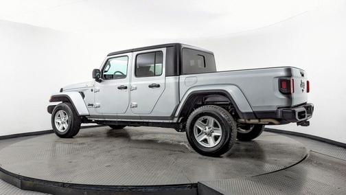2023 Jeep Gladiator Sport S