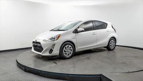 2016 Toyota Prius c Two