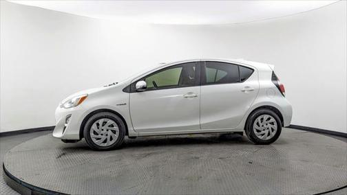 2016 Toyota Prius c Two