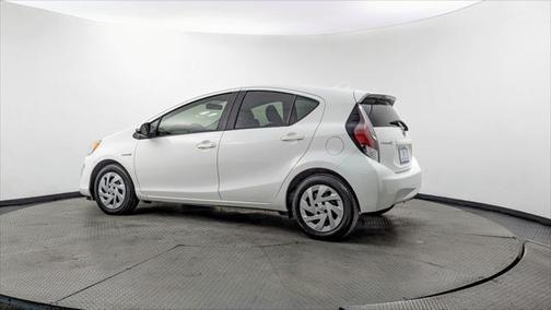 2016 Toyota Prius c Two