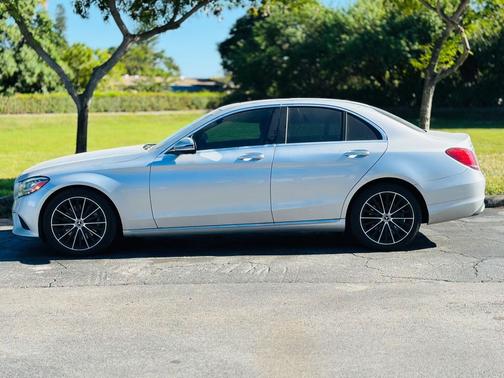 2021 Mercedes-Benz C-Class C 300