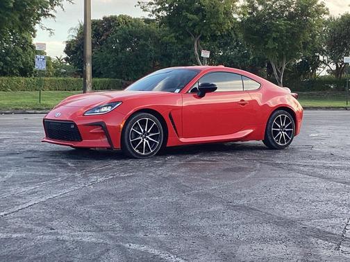 2024 Toyota GR86 Base