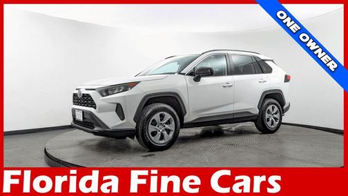 2019 Toyota RAV4 LE