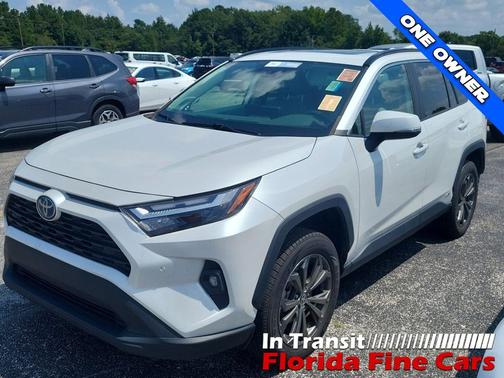 2023 Toyota RAV4 Hybrid XLE Premium