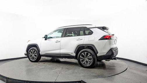 2023 Toyota RAV4 Hybrid XLE Premium