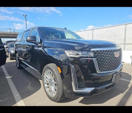 2023 Cadillac Escalade ESV Premium Luxury