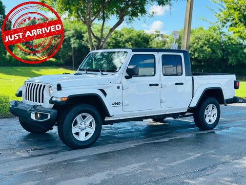 2023 Jeep Gladiator Sport S