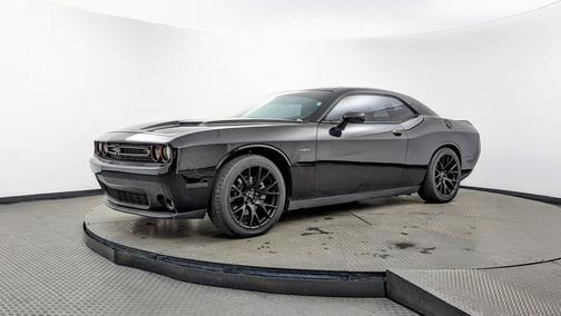 2015 Dodge Challenger R/T Plus