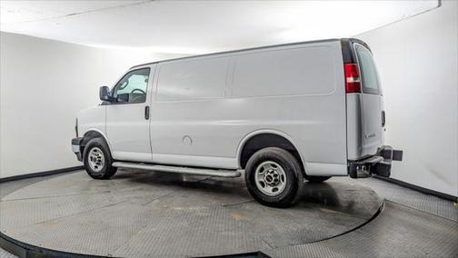 2023 GMC Savana 2500 Work Van