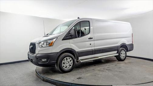 2022 Ford Transit-250 Base