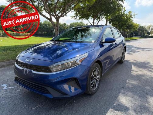 2022 Kia Forte LXS
