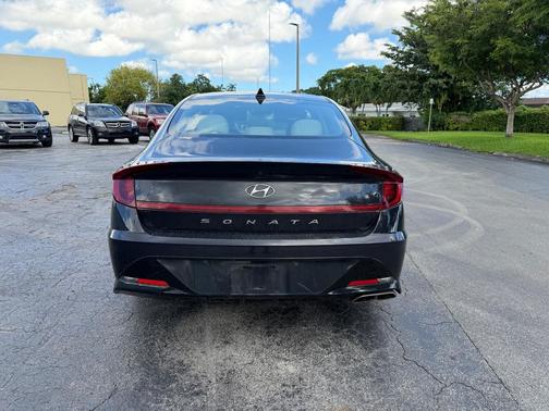 2023 Hyundai SONATA SEL