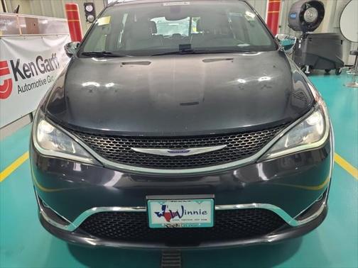 2020 Chrysler Pacifica Limited