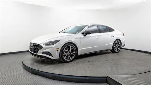 2023 Hyundai SONATA SEL Plus