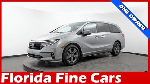 Lunar Silver Metallic 2022 Honda Odyssey EX