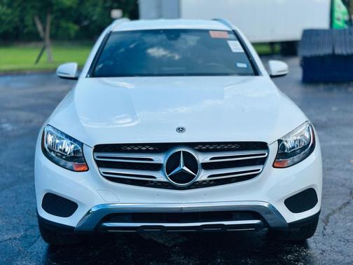 2019 Mercedes-Benz GLC 300 Base
