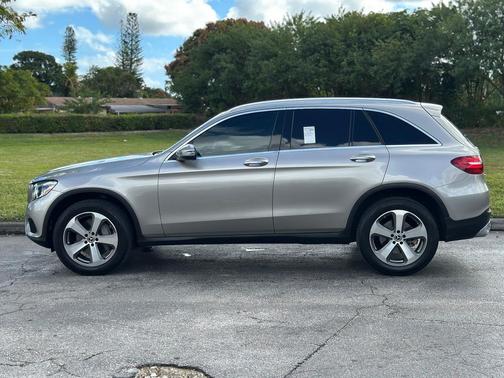 2019 Mercedes-Benz GLC 300 Base