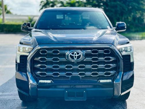2023 Toyota Tundra Platinum