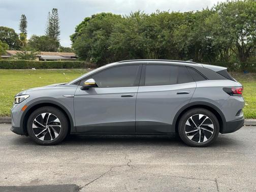2021 Volkswagen ID.4 Pro