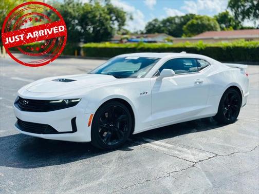 2021 Chevrolet Camaro RWD Coupe LT1