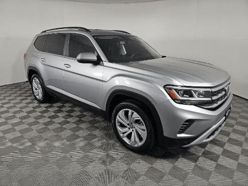 2022 Volkswagen Atlas 3.6L SE w/Technology