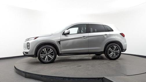 2024 Mitsubishi Outlander Sport SE