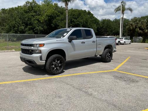Silver Ice Metallic 2020 Chevrolet Silverado 1500 Custom