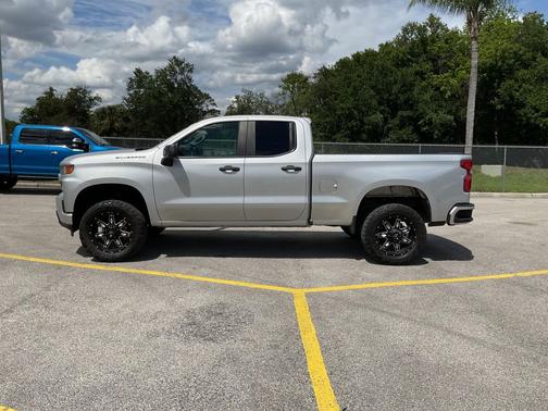 Silver Ice Metallic 2020 Chevrolet Silverado 1500 Custom