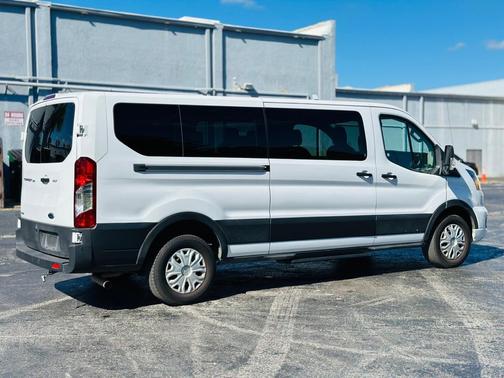 2023 Ford Transit-350 XLT
