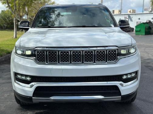 2023 Jeep Grand Wagoneer SERIES II