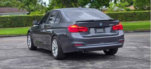 2018 BMW 320 i