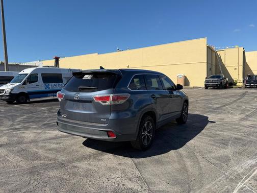 2016 Toyota Highlander XLE
