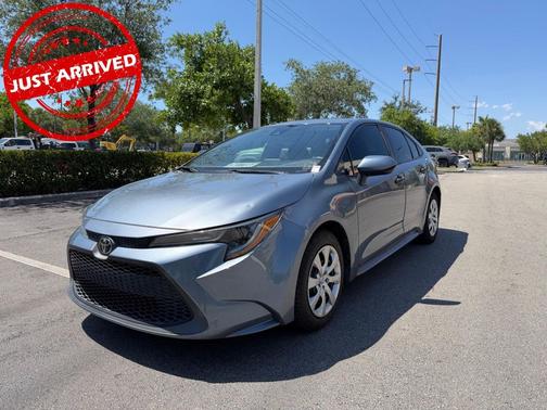 Celestite 2020 Toyota Corolla LE