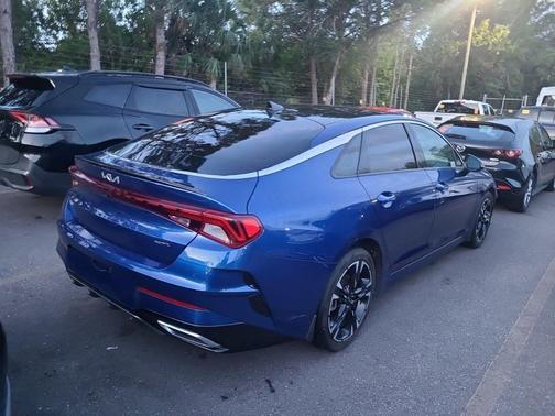2022 Kia K5 GT-Line