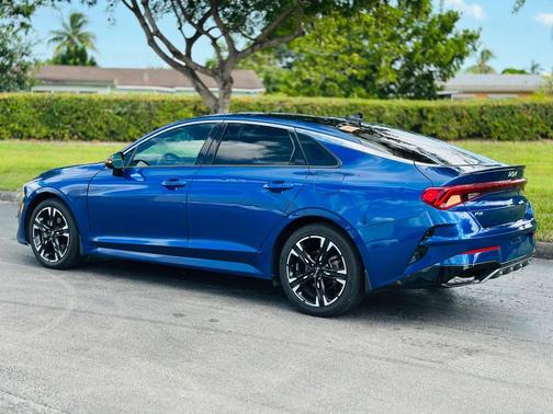 2022 Kia K5 GT-Line