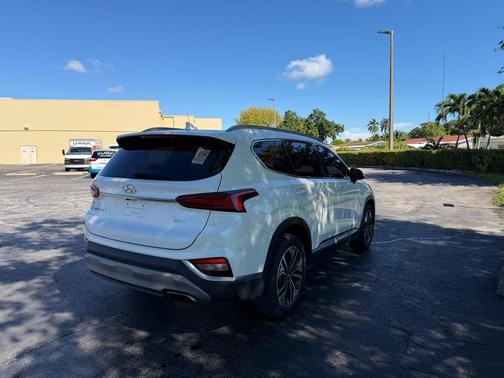 2019 Hyundai SANTA FE Ultimate 2.0T