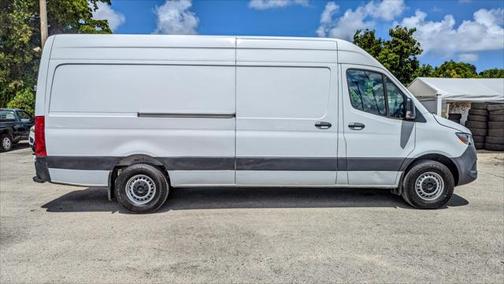 2023 Mercedes-Benz Sprinter 2500 High Roof