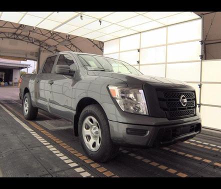 2022 Nissan Titan S