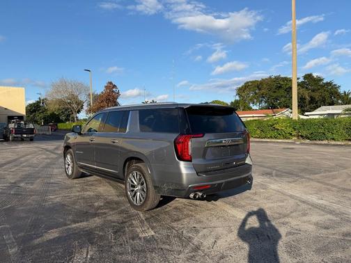 2021 GMC Yukon XL Denali