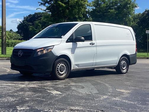 2020 Mercedes-Benz Metris Base