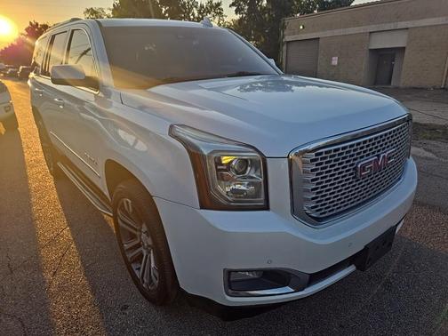2017 GMC Yukon Denali