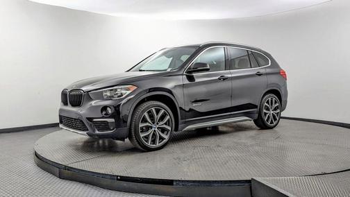 Black Sapphire Metallic 2018 BMW X1 sDrive28i