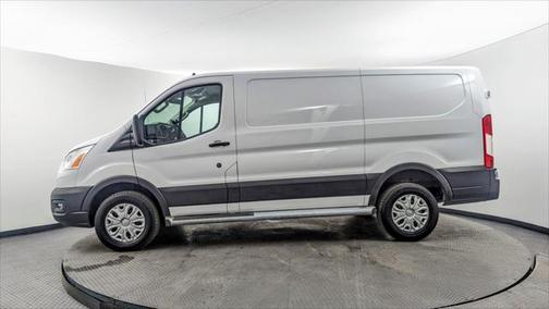 2022 Ford Transit-250 Base