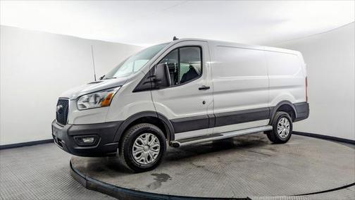 2022 Ford Transit-250 Base