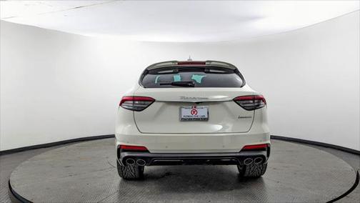 2023 Maserati Levante Modena
