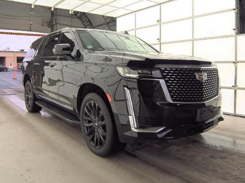 2022 Cadillac Escalade ESV Premium Luxury
