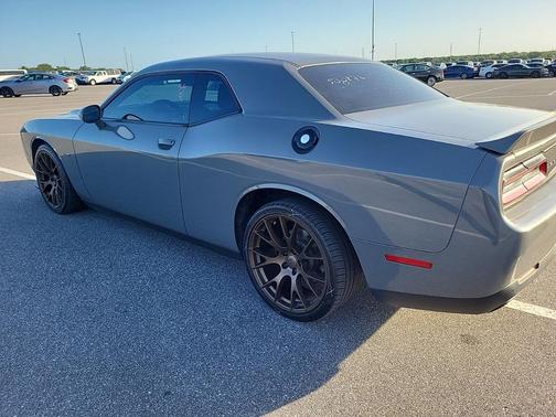 Destroyer Gray Clearcoat 2017 Dodge Challenger R/T