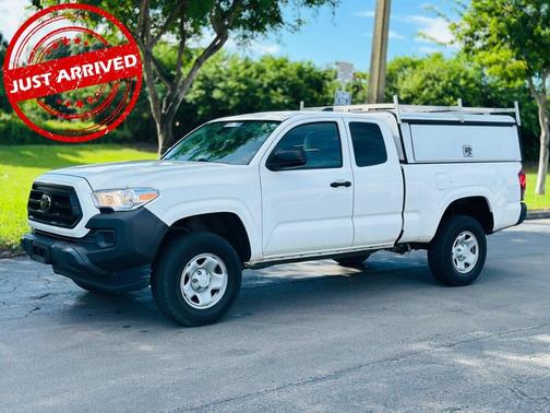 2020 Toyota Tacoma SR