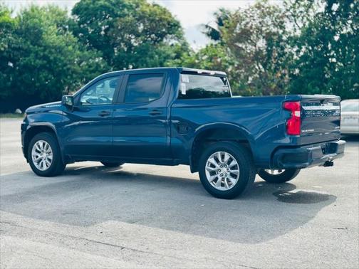 2022 Chevrolet Silverado 1500 Custom