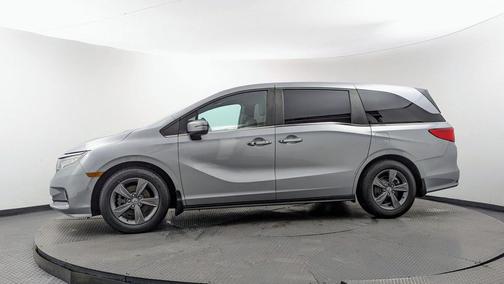 Lunar Silver Metallic 2022 Honda Odyssey EX